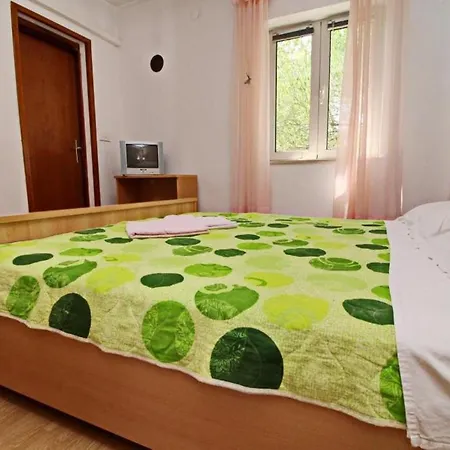 Radojkovic -two Bedroom With Terrace And Sea View Lumbarda